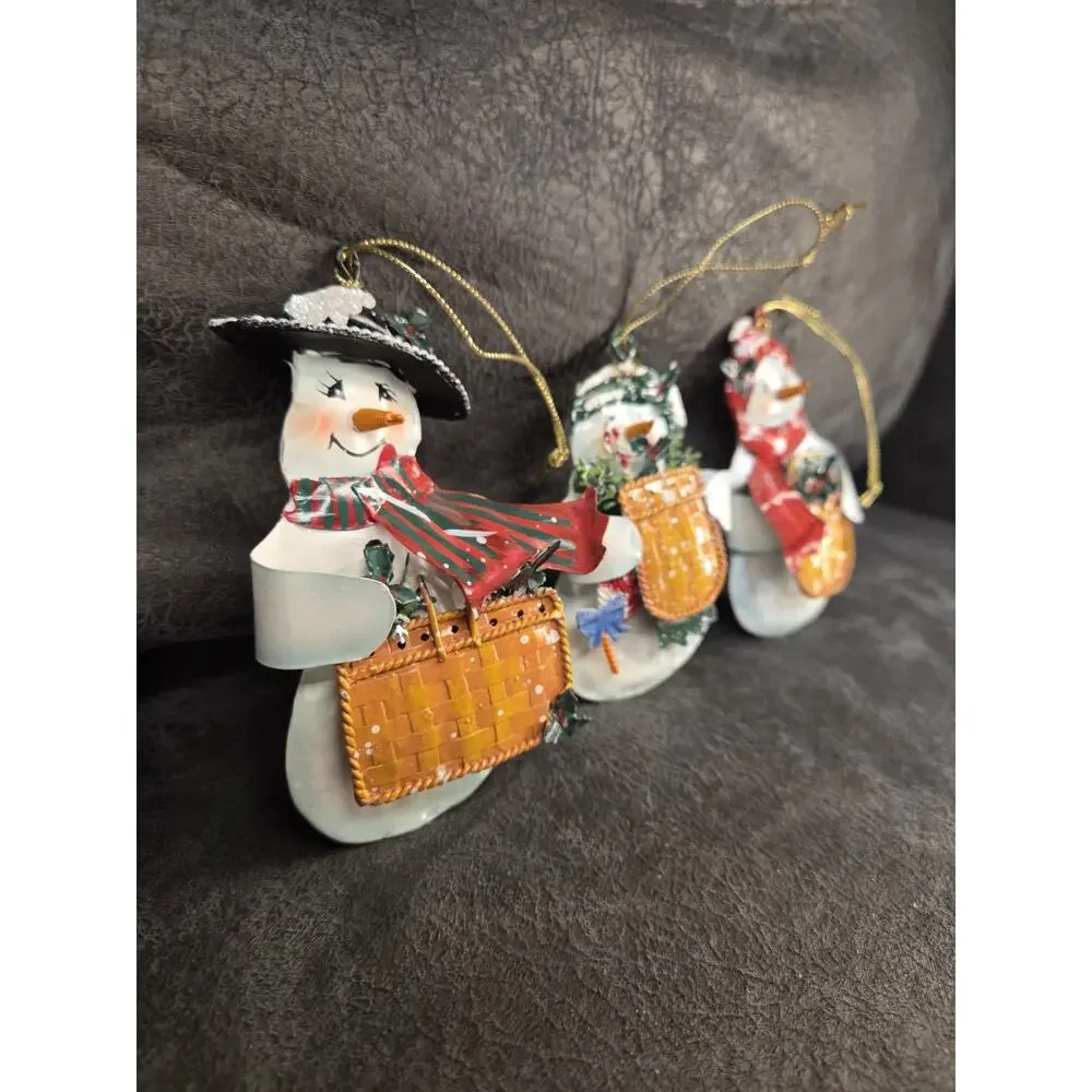 Vintage Painted Tin Snowman Christmas Ornaments Set 3 Baskets Folk Art Primitive